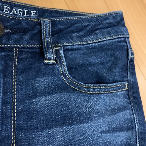 EUC Women’s American Eagle Super High Rise Blue Jeggings - size 8 Regular - Picture 5 of 16